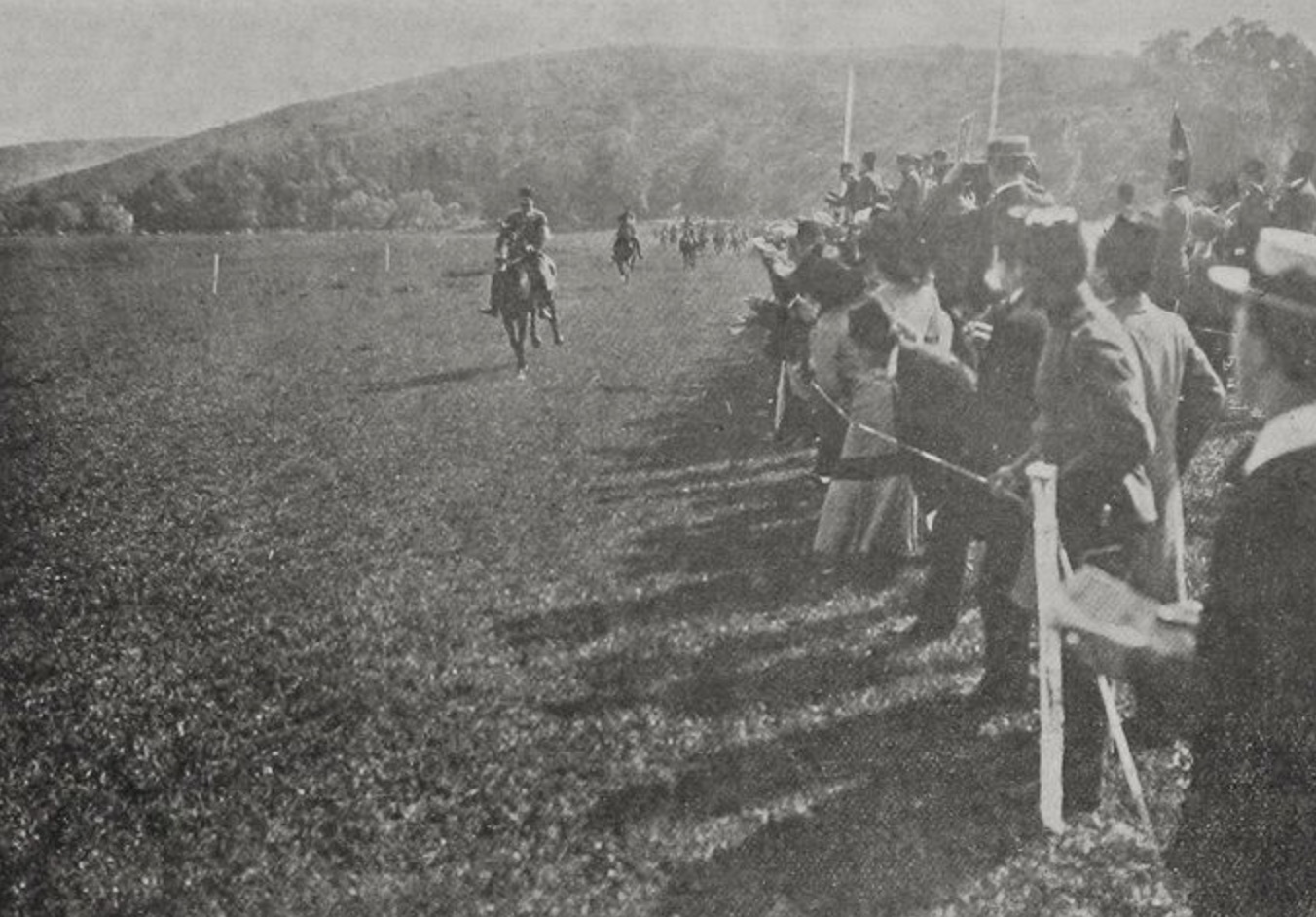 İstanbul Kağıthane'de at yarışı, 1909